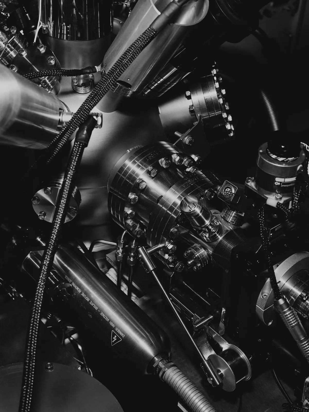 Detail of a vacuum instrument in black and white, Paul Scherrer Institute, Villigen, Switzerland, research photography by Scanderbeg Sauer