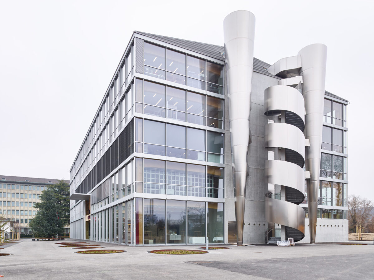 Production building by Shigeru Ban, Omega, Bienne, Switzerland, architecture photography by Scanderbeg Sauer