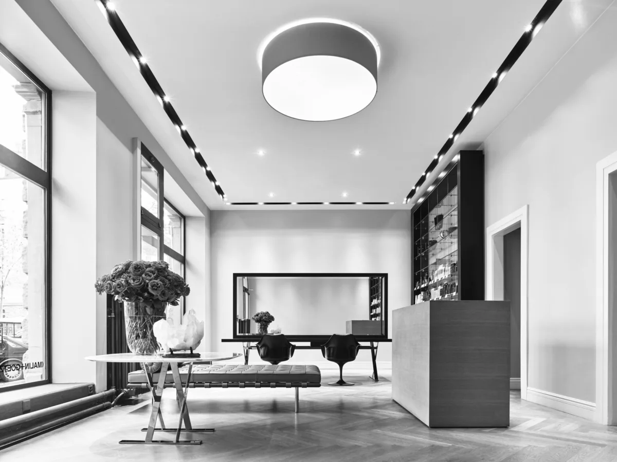 Salon interior with reception area, RHC, Zurich, Switzerland, architecture photography by Scanderbeg Sauer