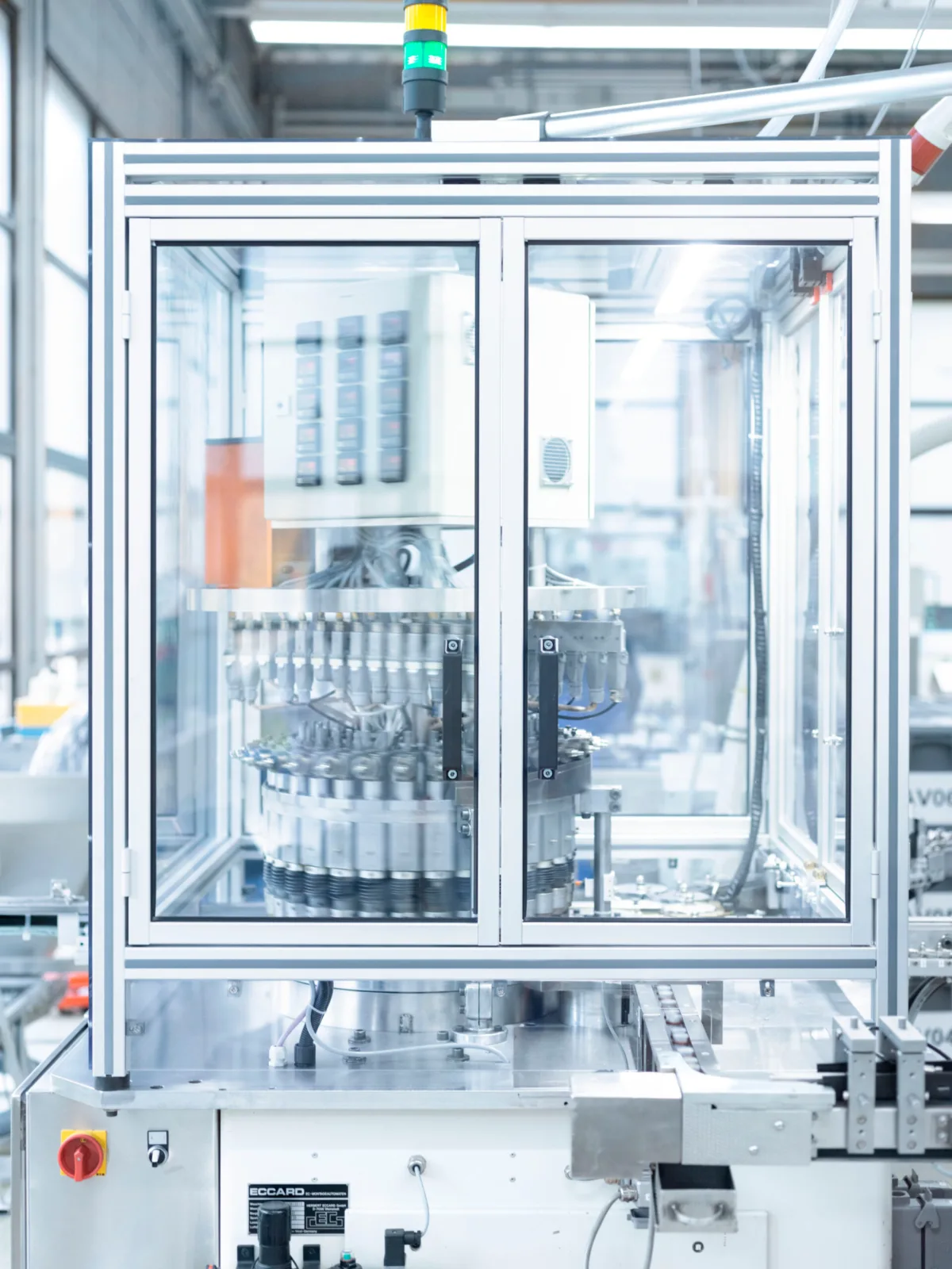 Automated vial production machine, Datwyler, Alken, Belgium, industrial photography by Scanderbeg Sauer