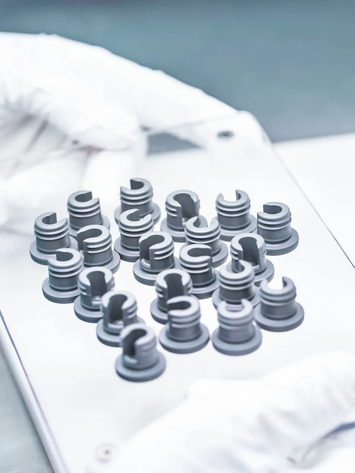 Rubber sealing components, Datwyler, Alken, Belgium, industrial photography by Scanderbeg Sauer