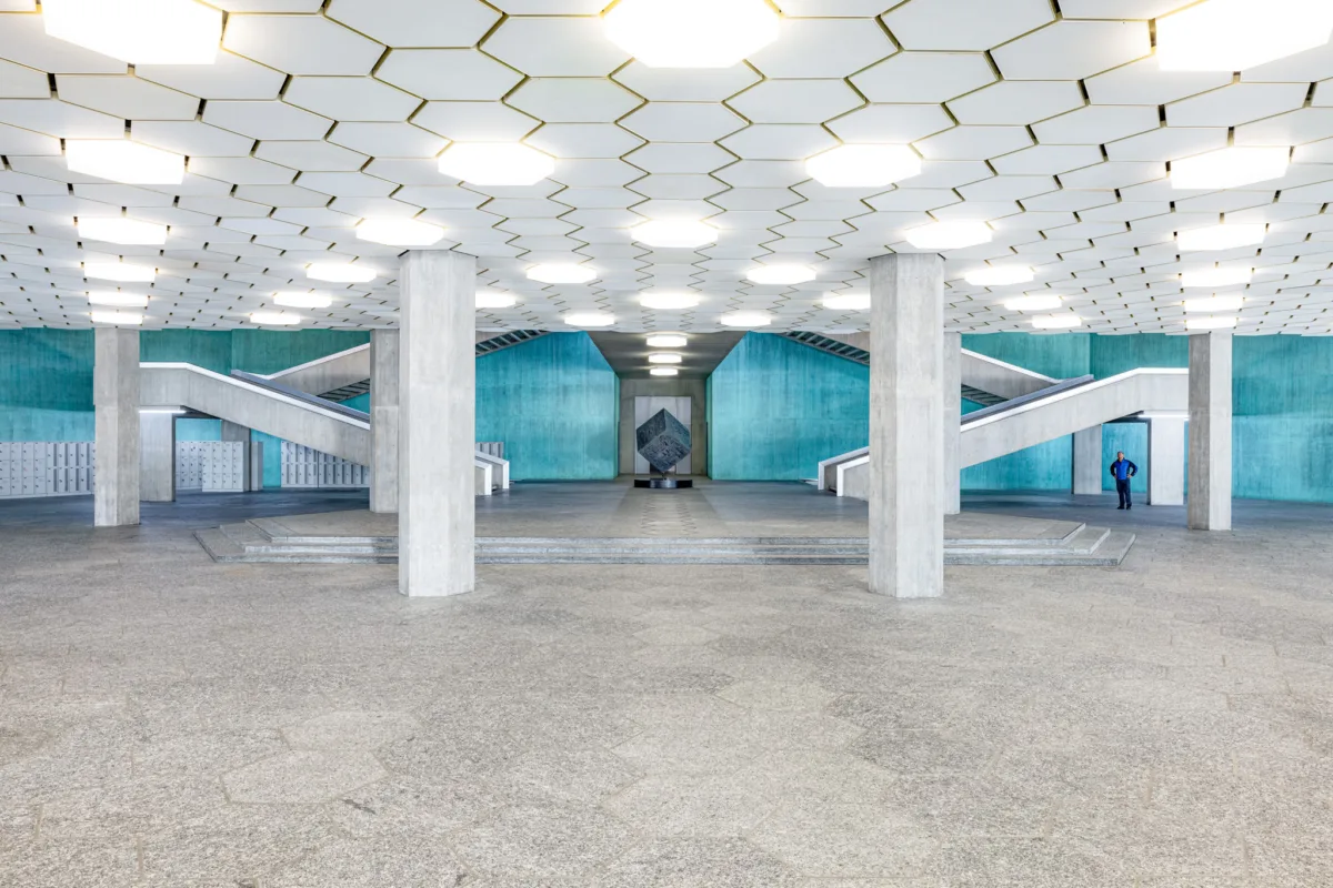 Employer Branding Fotografie ISS Schweiz, ETH Zürich Gebäude, von Scanderbeg Sauer