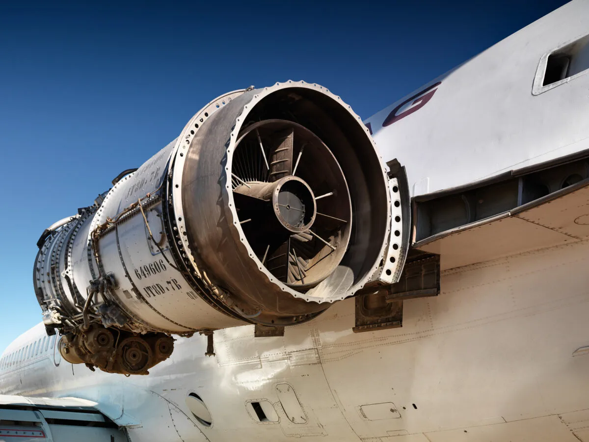 Decommissioned aircraft, Mojave Desert, fine art photography Scanderbeg Sauer – DECOMMISSIONED IAH-DFW