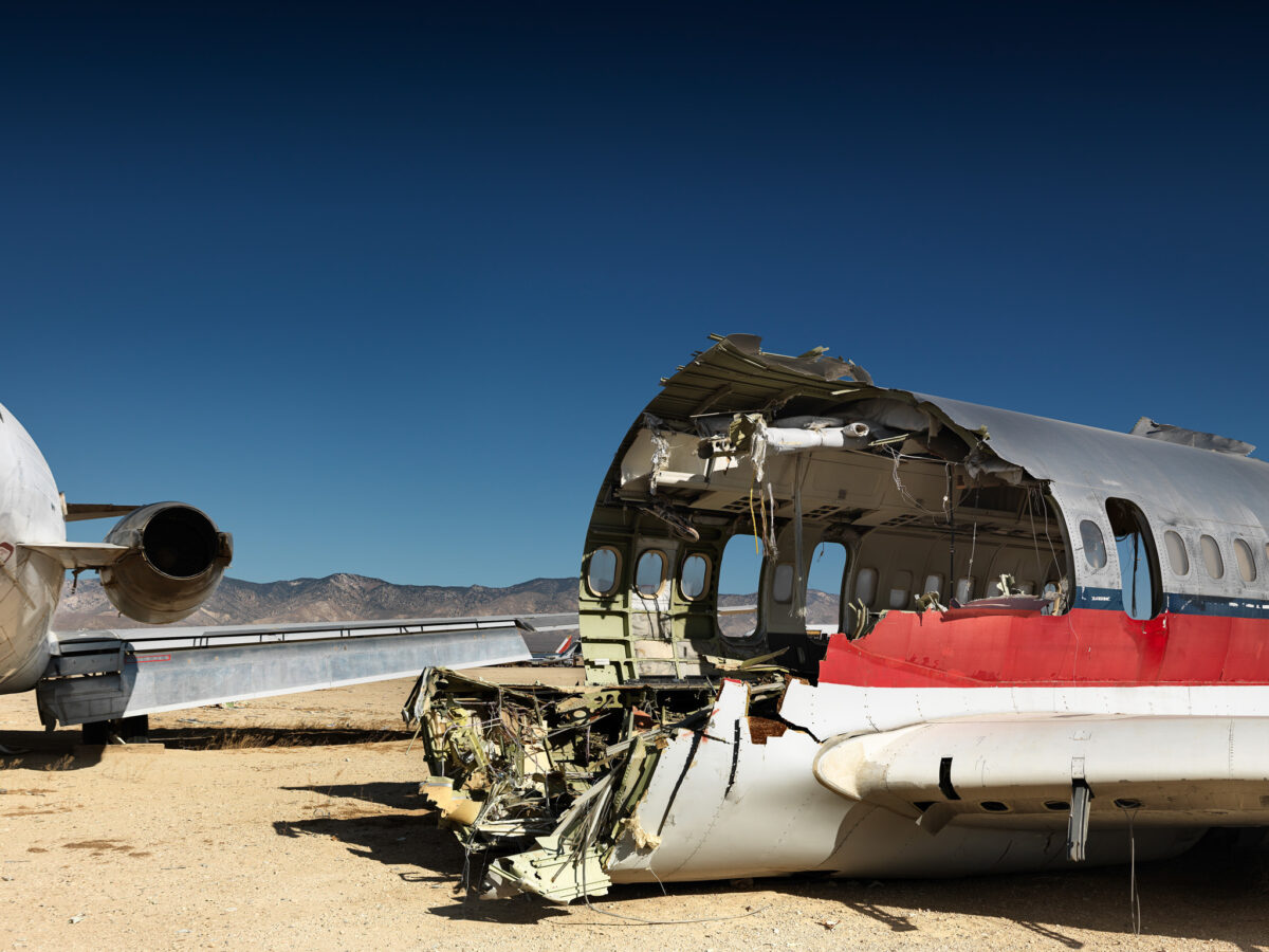 Decommissioned aircraft, Mojave Desert, fine art photography Scanderbeg Sauer – DECOMMISSIONED SAN-PHX